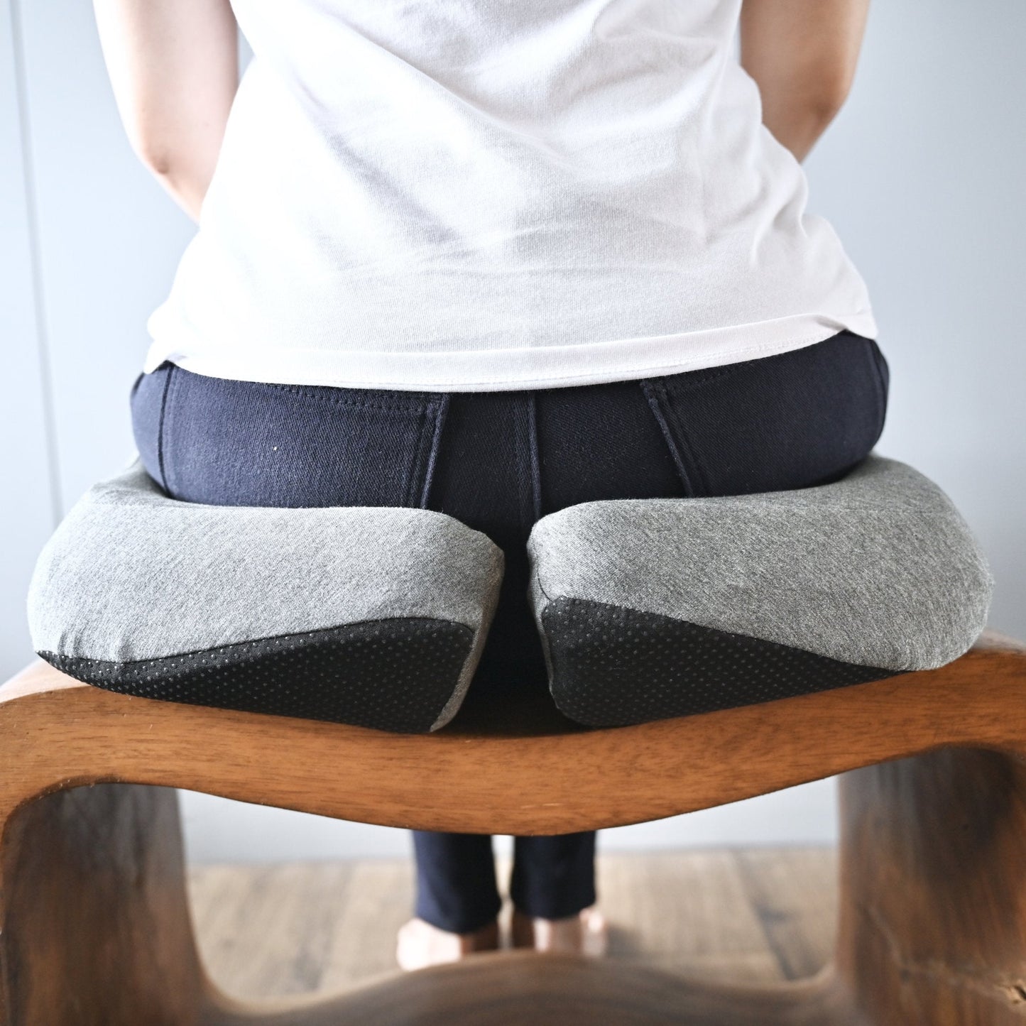 PillowStyle Ergonomic Lumbar Seat Cushion